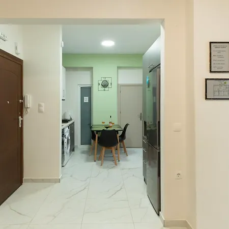 The Vibe Stylish 3br Balcony In Thesaloniki *