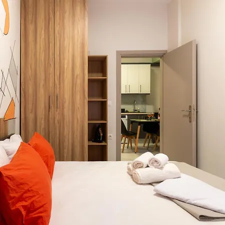 The Vibe Stylish 3br Balcony In Thesaloniki *